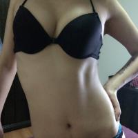 /photo/706050/老婆性感照/照片 015_1_1_small.jpg